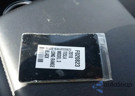 2018 Tesla Model 3 Long Range/Mid Range from USA, damaged, VIN 5YJ3E1EA9JF020823